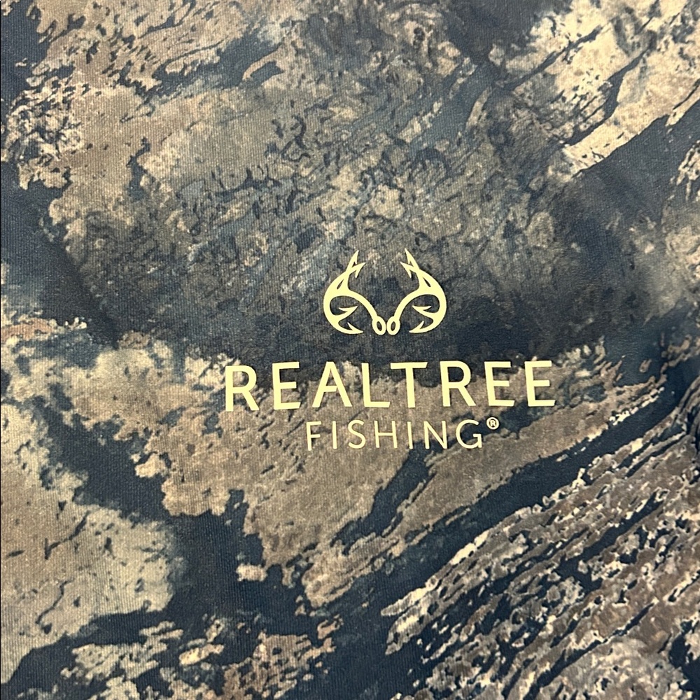 Realtree‎ Men's Long Sleeve reversible Blue Pattern Tee - Picture 5 of 8